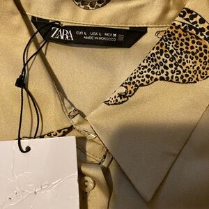 Size Large Zara Cheetah Print Blouse